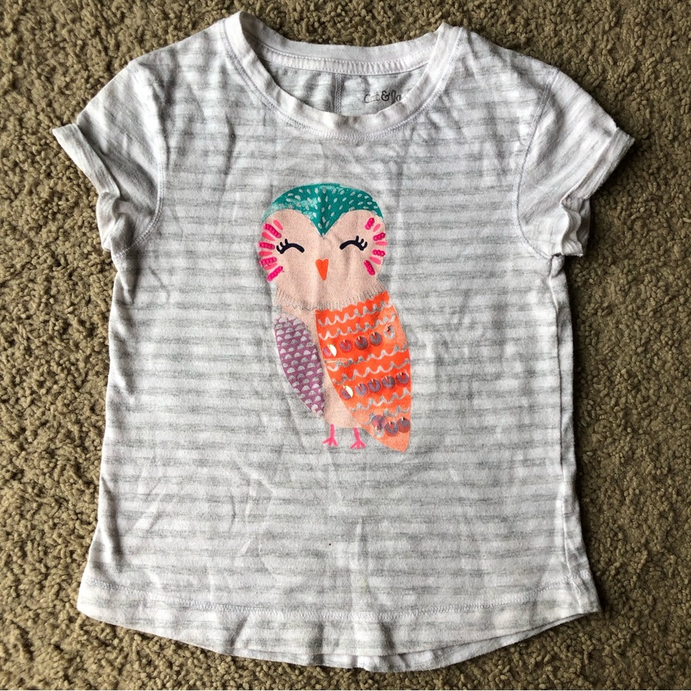 Cat and Jack XS T-shirt